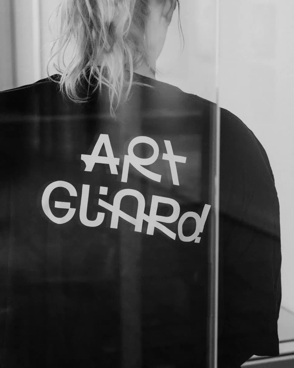 The word "art guard" written in the new custom typeface designed by Norwegian agency ANTI for Norwegian art space Gallerylab